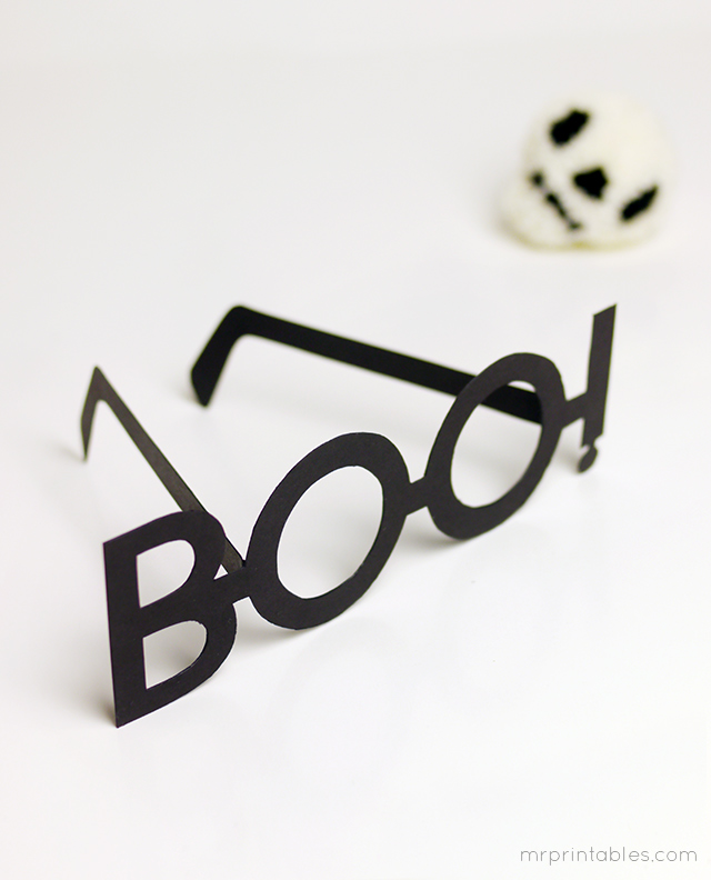 BOO-typography-glasses-template-halloween